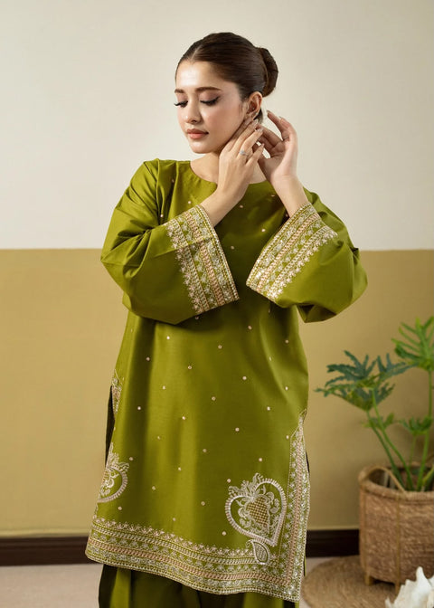 URGE PRET  Dhanak Embroidered 2 Piece .