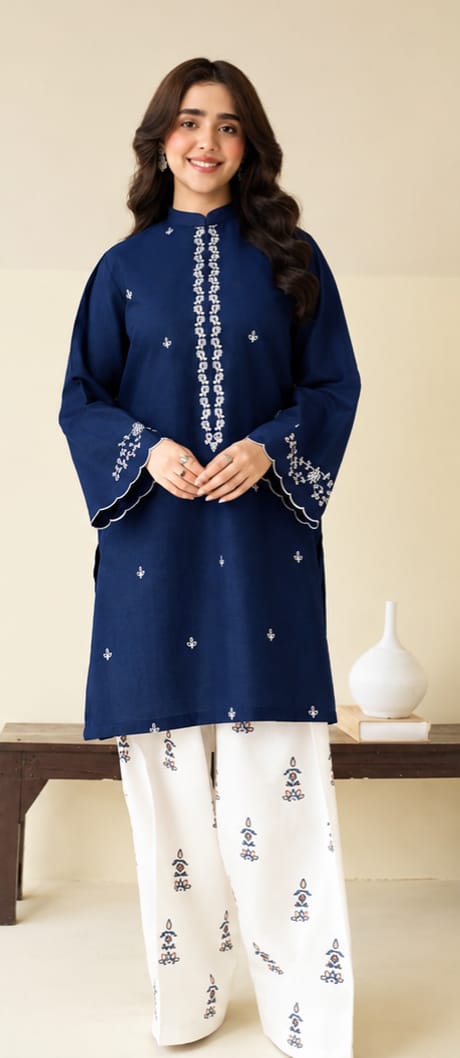 SAPPHIRE  Embroidered Dhanak 2 Piece.