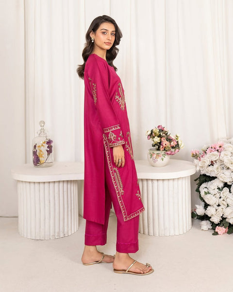 Premium Embroidered Dhanak 2 Piece.
