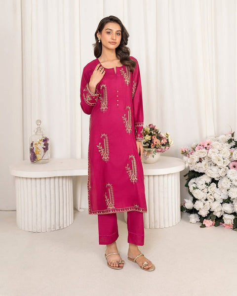 Premium Embroidered Dhanak 2 Piece.