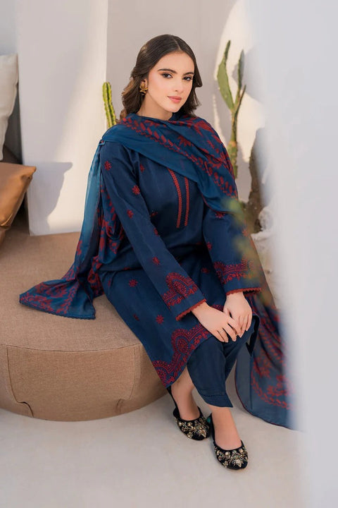 JAZMIN Premium Embroidered Dhanak 3 Piece Suit.