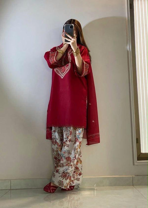 Maroon Floral Elegance.