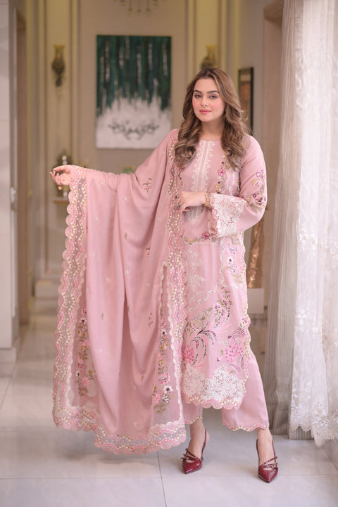 BLUSHING PONYE HEAVY EMBRIODERY+CHICKEN KARI LAWN SUIT FESTIVEL COLLECTION